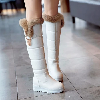 2021 Сохраняйте Плюшевые Теплые Зимние Женские Зимние Ботинки на платформе, Белые кожаные сапоги выше колена, Большие размеры 32-43, обувь C-98