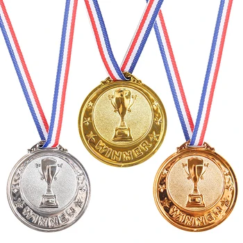 Золотая Серебряная Бронзовая Награда Медаль Победителя Награда Призы Футбольного Соревнования Награда Медаль для Сувенирного Подарка Спорт На открытом Воздухе Детские Игрушки