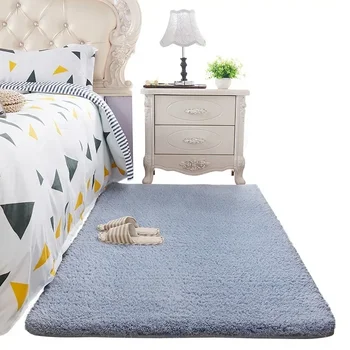 Изготовленный на заказ толстый шерстяной прикроватный ковер для спальни с нордическими плюшевыми ковриками-татами, разложите диванные подушки на журнальном столике в гостиной.