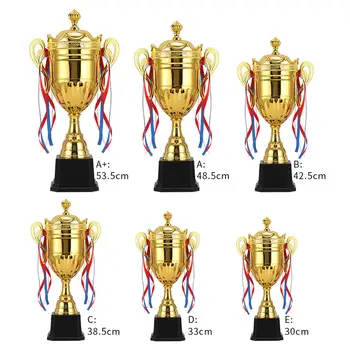 Мини-трофей Adults Trophy для церемоний награждения баскетболистов спортивных турниров