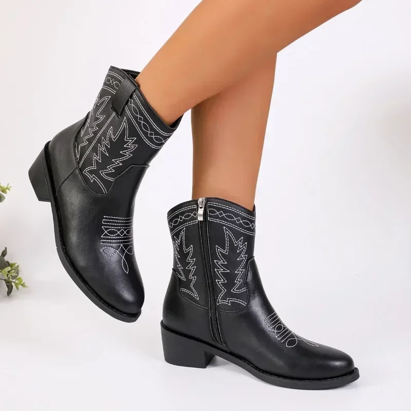 Женская зимняя классическая обувь 2023 года, женские ботильоны на молнии сбоку, женская обувь на квадратном каблуке с вышивкой, женские ботинки с вышивкой Изображение 3