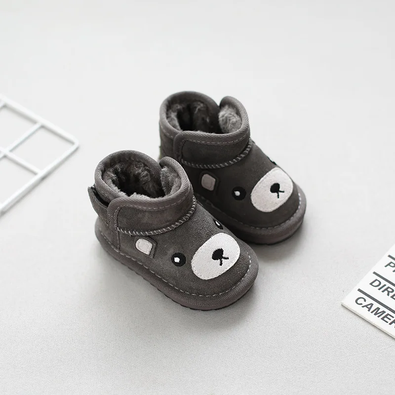 Зимние Новые теплые детские ботинки для отдыха, детская хлопковая обувь с мультяшным рисунком, Обувь для малышей, Черно-серый цвет Изображение 1